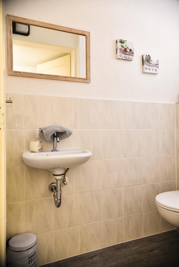 Ferienwohnung Schwarz & Weiss Eisenach Luaran gambar